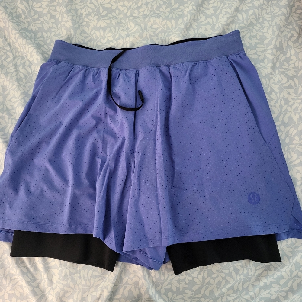 Lululemon vented tennis shorts